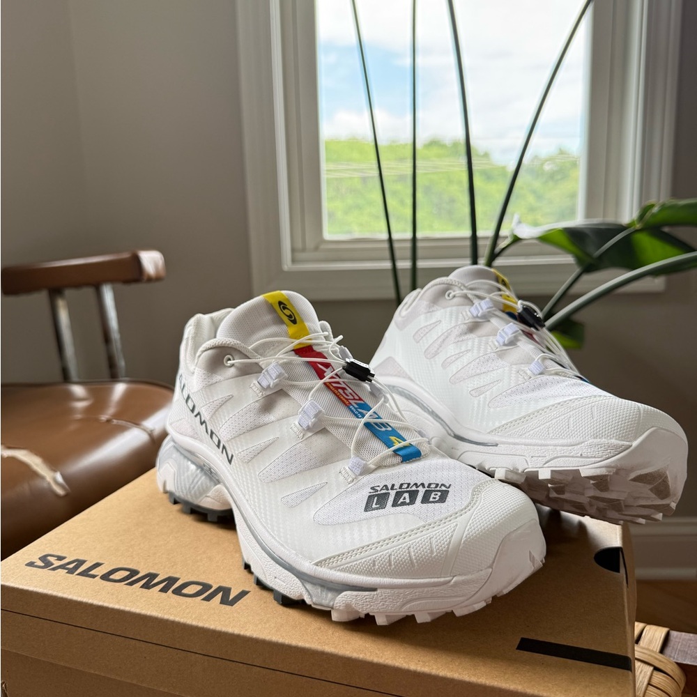 Salomon XT-4 OG :: White / Ebony / Lunar Rock